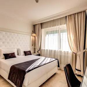 3* Ξενοδοχείο Domus Mea